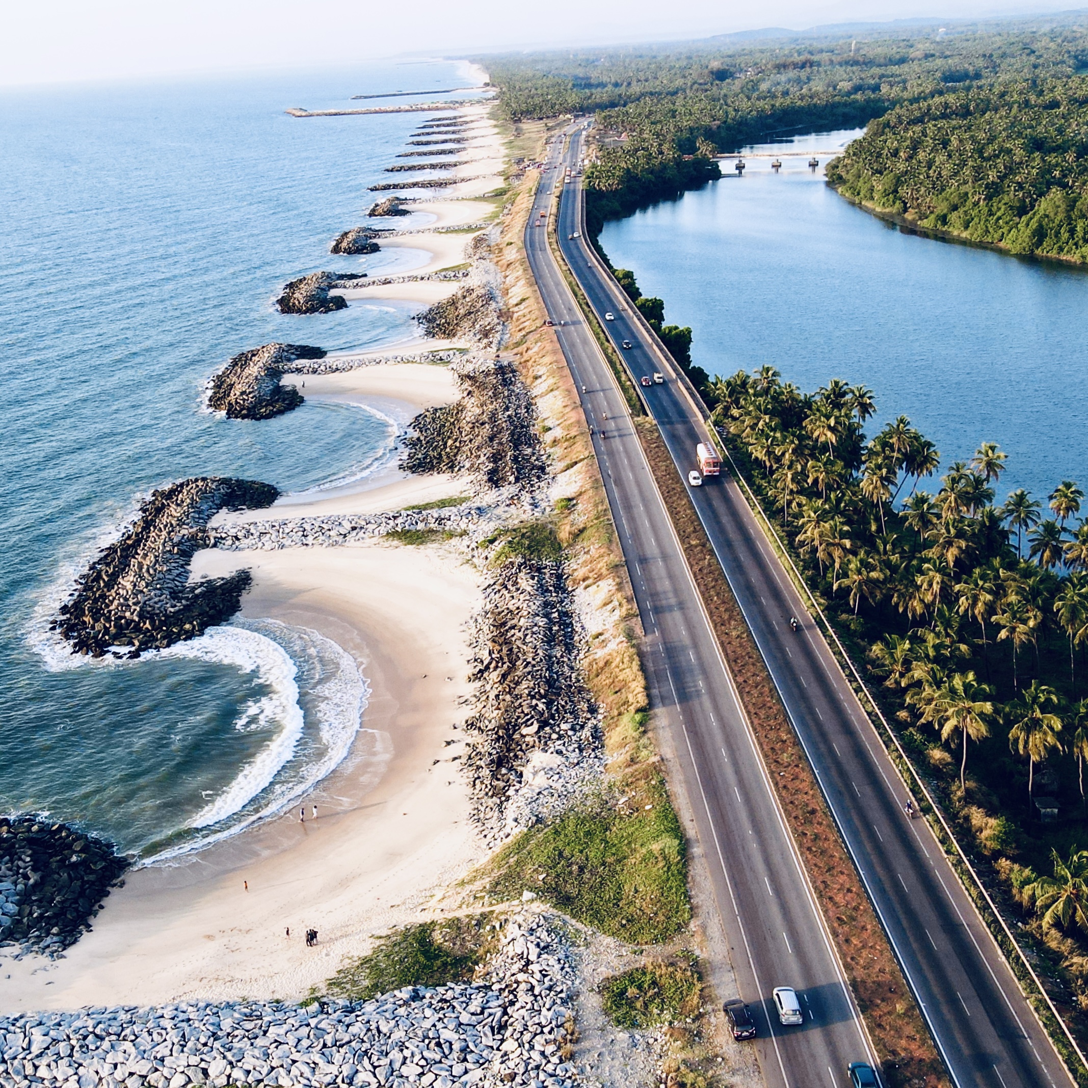Top 10 Breathtaking Coastal Drives in India - Unveiling Paradise on Wheels